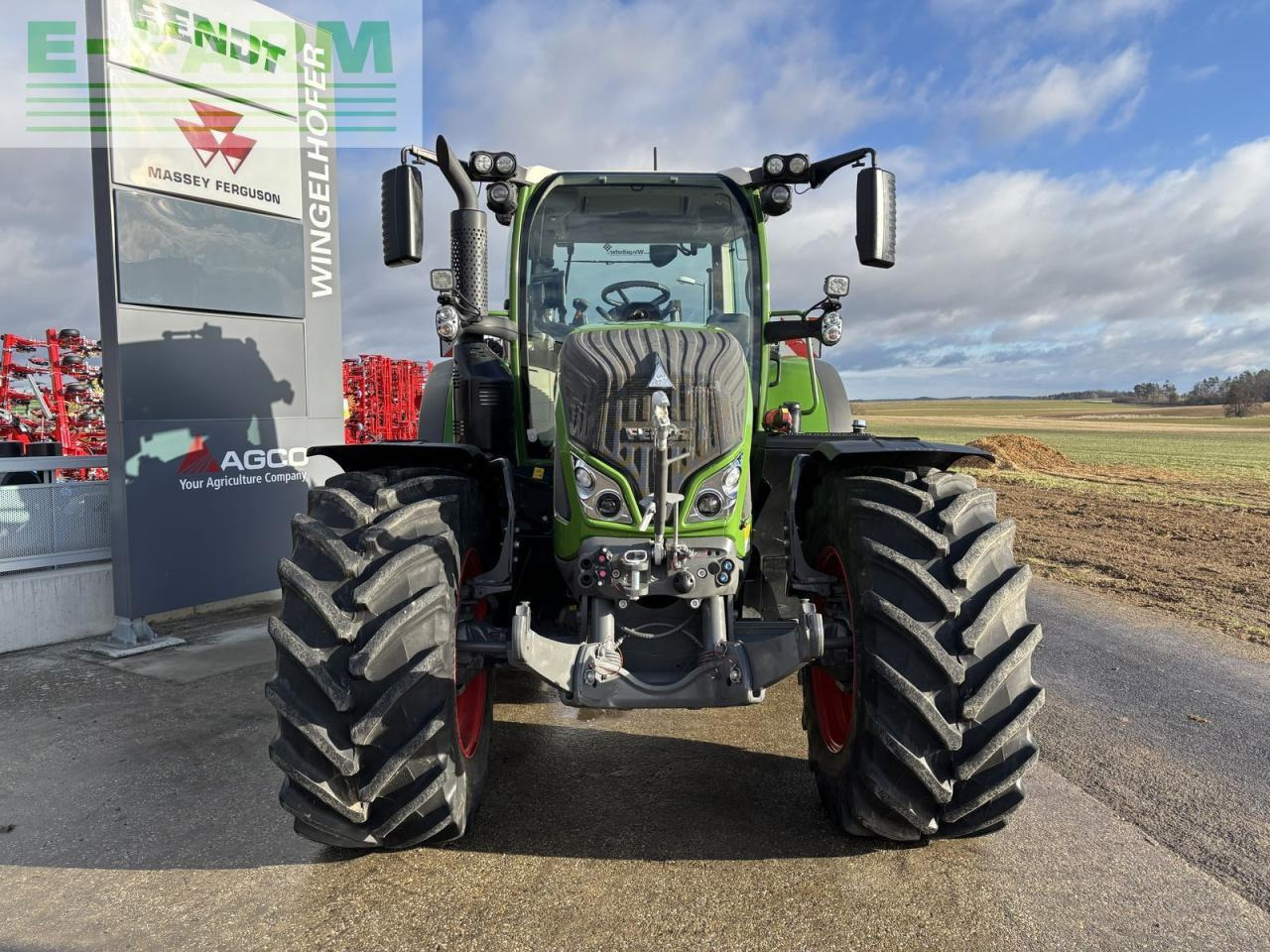Fendt 724 vario profi+ ProfiPlus - Traktor: slika 2 Fendt 724 vario profi+ ProfiPlus - Traktor: slika 2