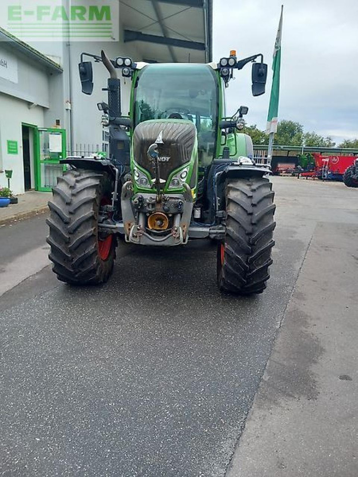 Fendt 724 vario s4 - Traktor: slika 1 Fendt 724 vario s4 - Traktor: slika 1
