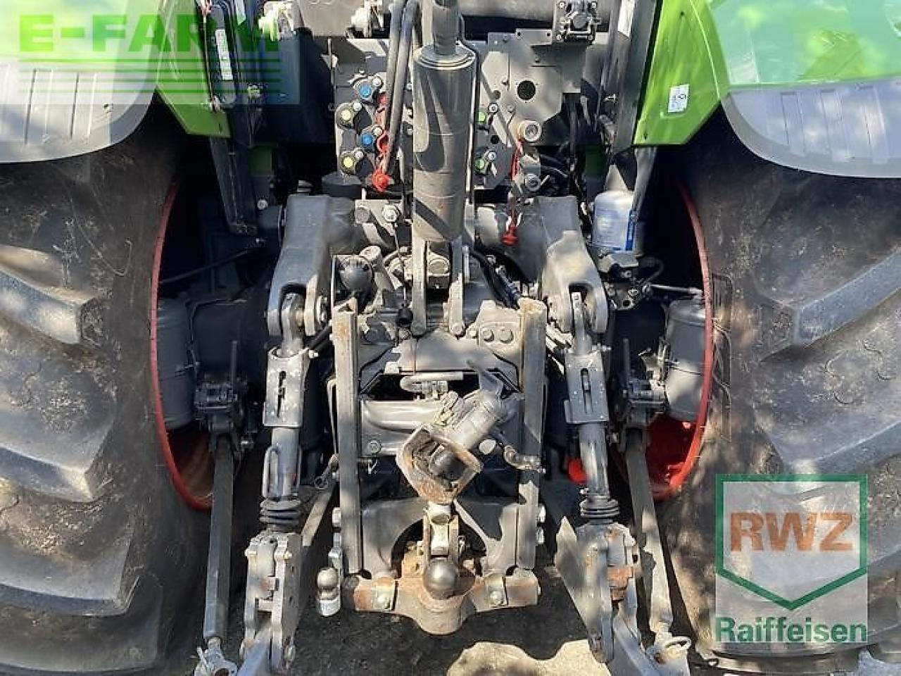 Fendt 724 vario s4 - Traktor: slika 4 Fendt 724 vario s4 - Traktor: slika 4