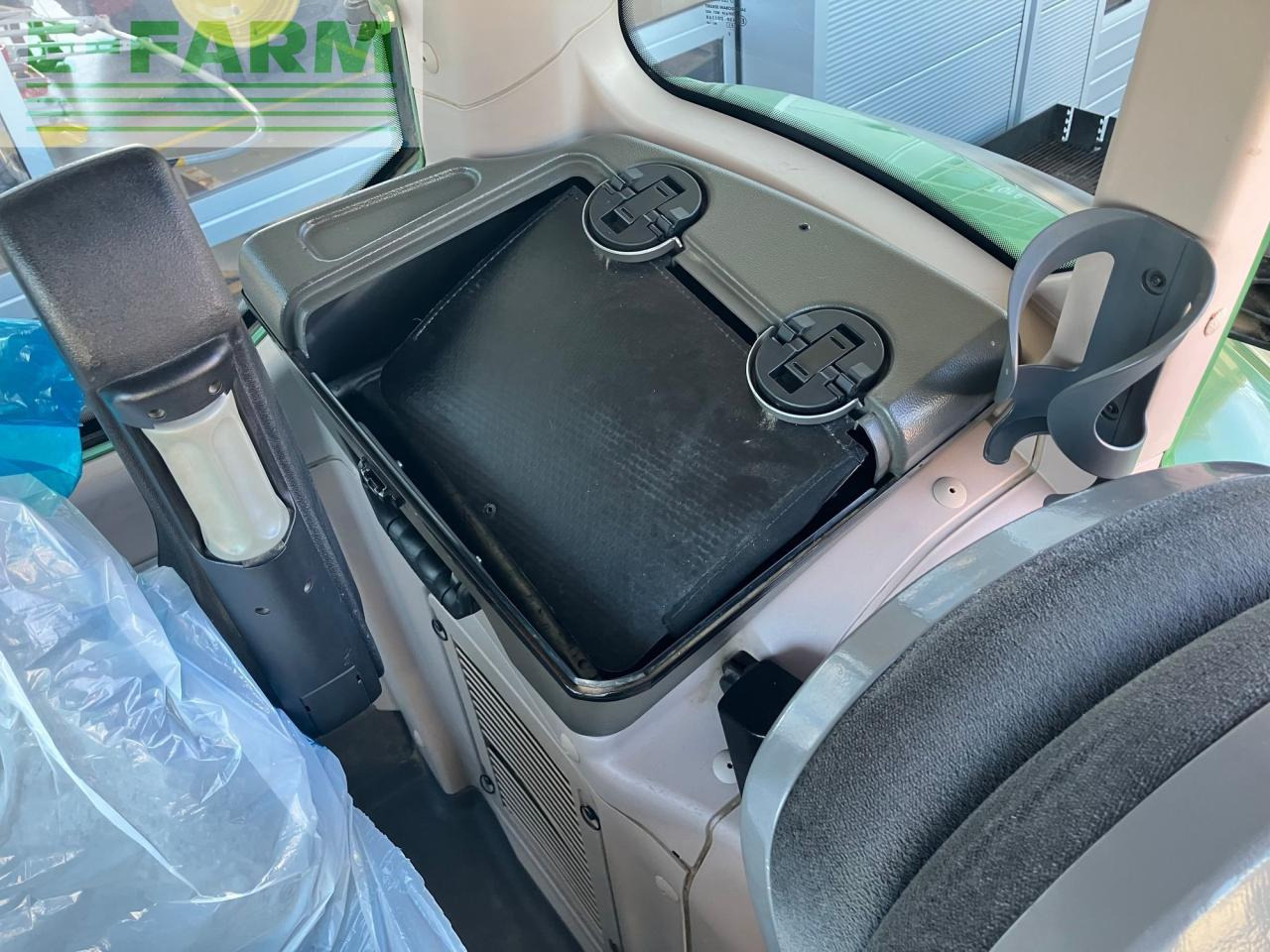 Traktor Fendt 822 Vario: slika 16 Traktor Fendt 822 Vario: slika 16