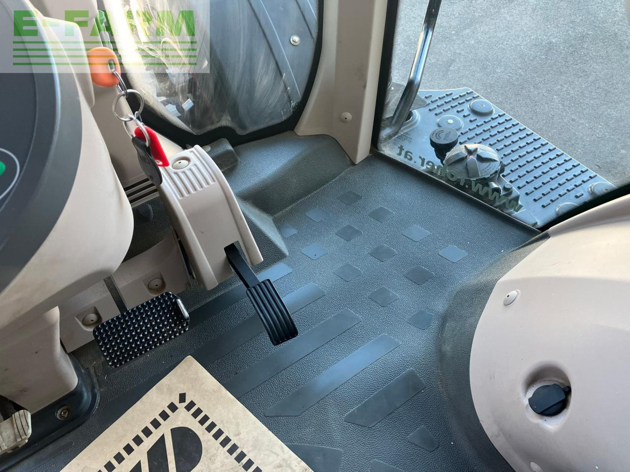 Traktor Fendt 822 Vario: slika 33 Traktor Fendt 822 Vario: slika 33