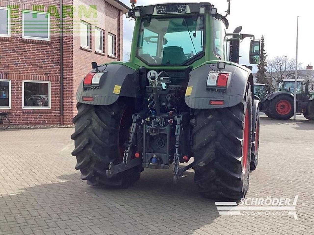 Fendt 824 s4 profi plus - Traktor: slika 2 Fendt 824 s4 profi plus - Traktor: slika 2