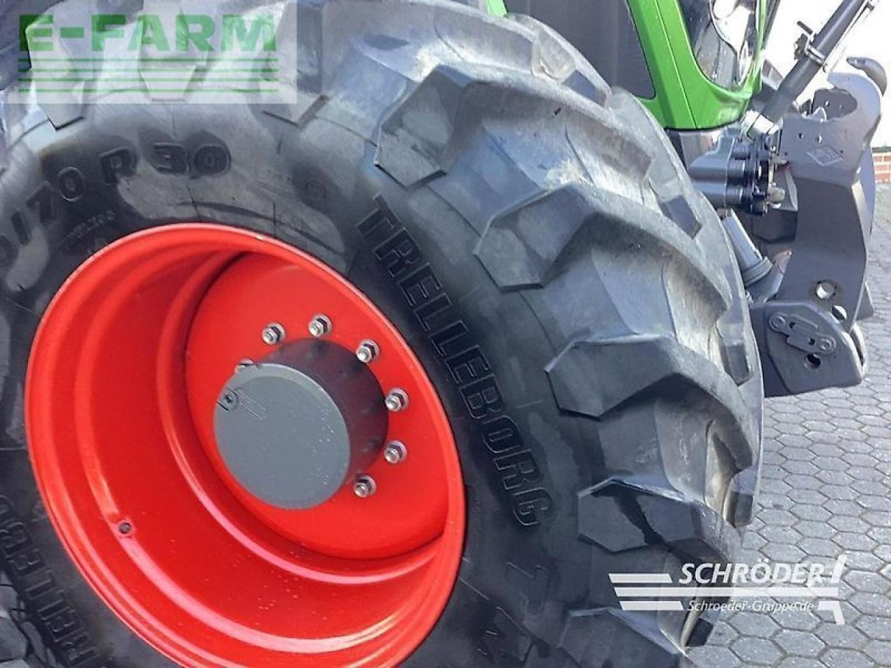 Fendt 824 vario s4 profi plus ProfiPlus - Traktor: slika 4 Fendt 824 vario s4 profi plus ProfiPlus - Traktor: slika 4