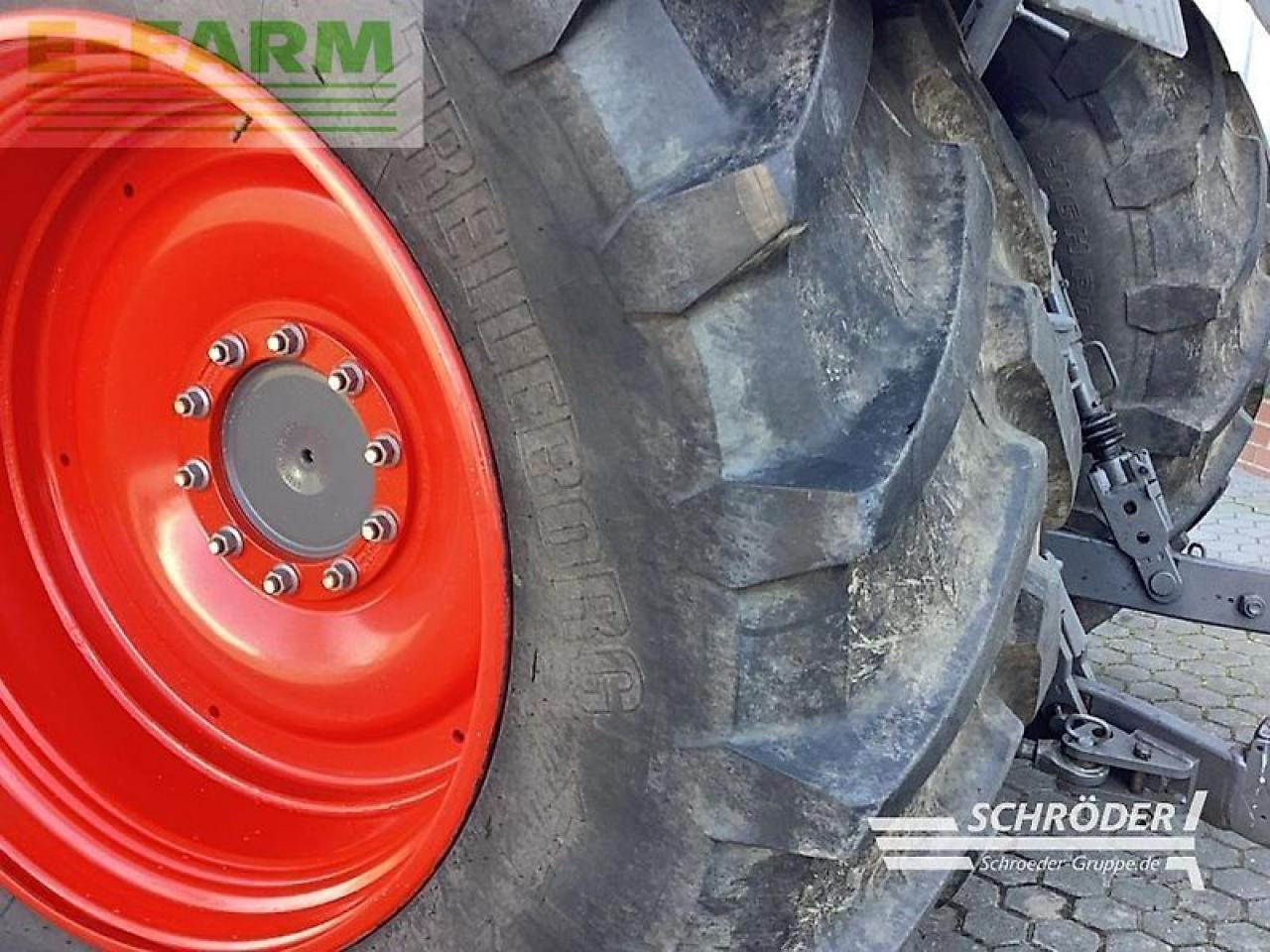 Fendt 824 vario s4 profi plus ProfiPlus - Traktor: slika 5 Fendt 824 vario s4 profi plus ProfiPlus - Traktor: slika 5