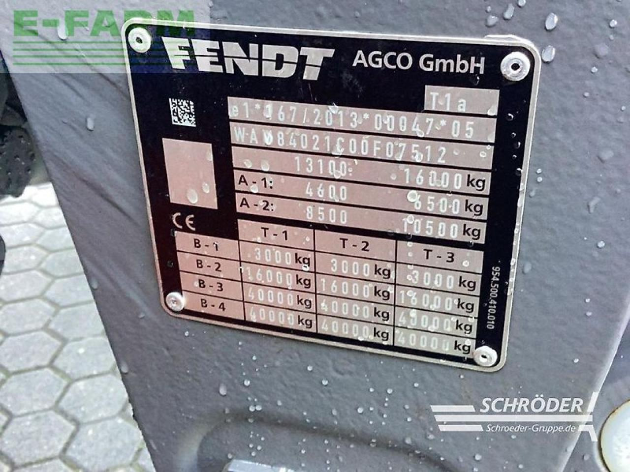 Fendt 824 vario s4 profi plus ProfiPlus - Traktor: slika 3 Fendt 824 vario s4 profi plus ProfiPlus - Traktor: slika 3