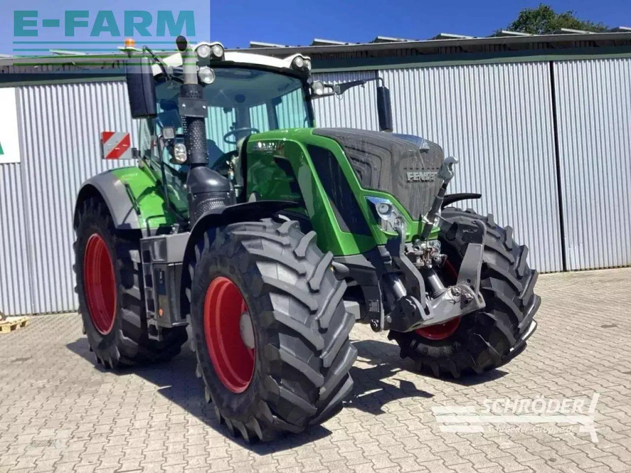 Fendt 824 vario s4 profi plus ProfiPlus - Traktor: slika 2 Fendt 824 vario s4 profi plus ProfiPlus - Traktor: slika 2