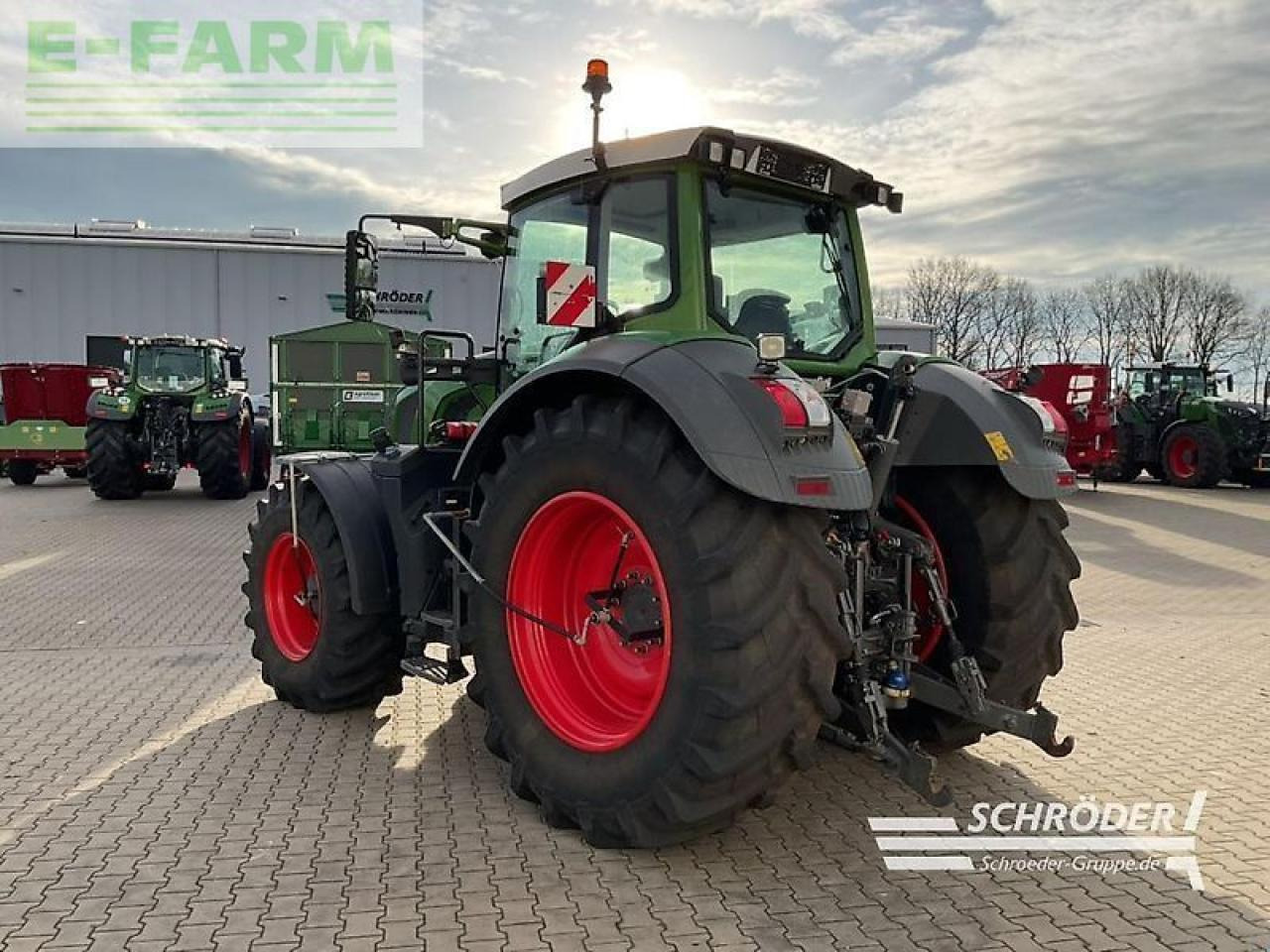 Fendt 826 vario s4 profi plus - Traktor: slika 3 Fendt 826 vario s4 profi plus - Traktor: slika 3