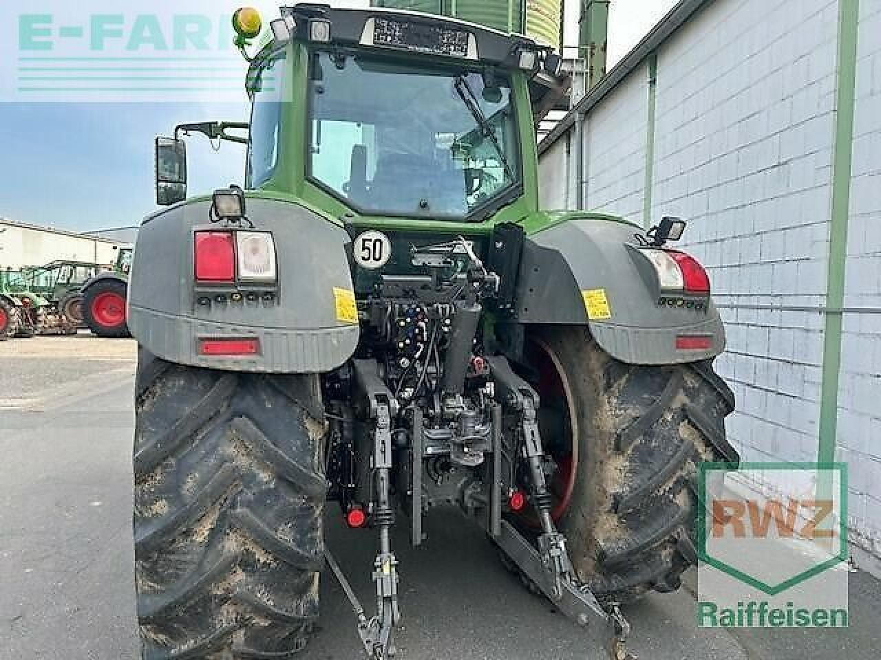 Fendt 828 vario profi plus ProfiPlus - Traktor: slika 5 Fendt 828 vario profi plus ProfiPlus - Traktor: slika 5