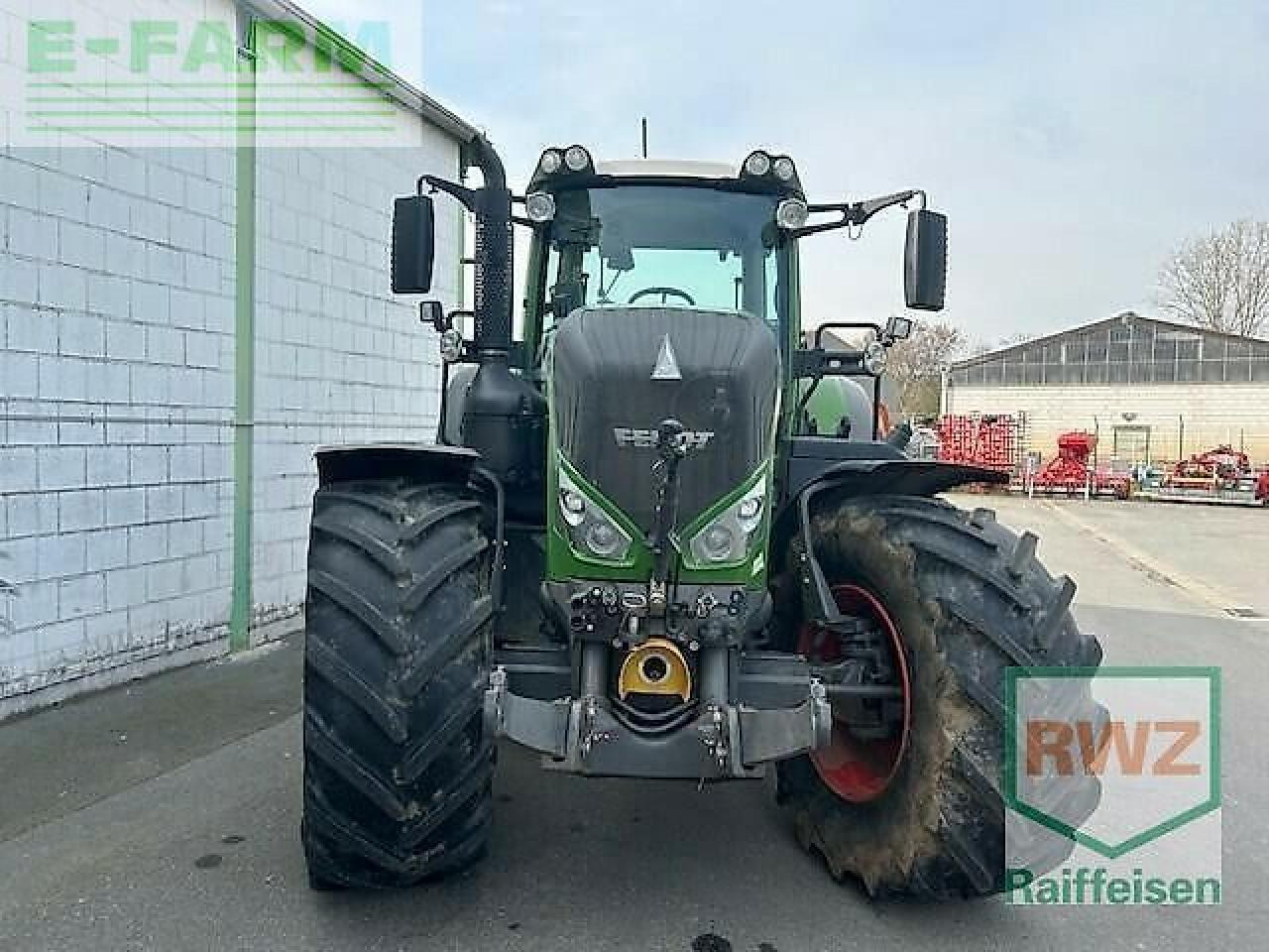 Fendt 828 vario profi plus ProfiPlus - Traktor: slika 2 Fendt 828 vario profi plus ProfiPlus - Traktor: slika 2