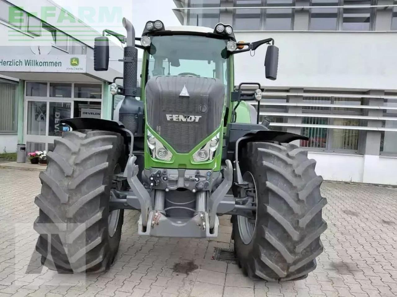 Fendt 828 vario profiplus rtk ProfiPlus - Traktor: slika 2 Fendt 828 vario profiplus rtk ProfiPlus - Traktor: slika 2