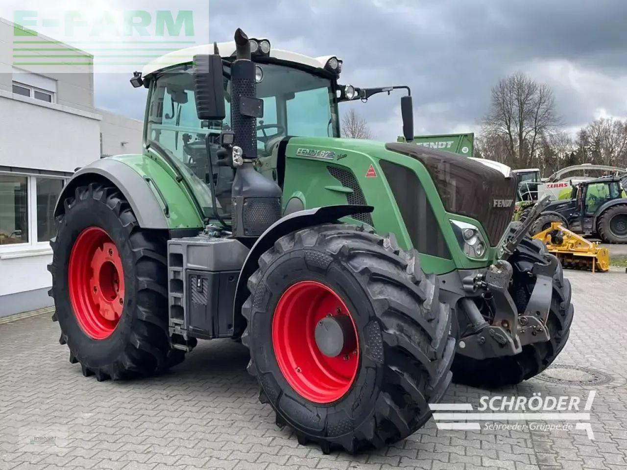 Fendt 828 vario s4 profi - Traktor: slika 2 Fendt 828 vario s4 profi - Traktor: slika 2