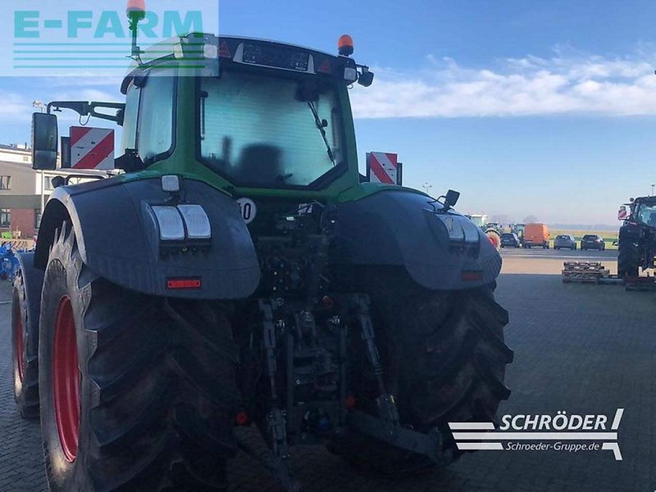 Fendt 828 vario s4 profi plus | motor 2025 neu ProfiPlus - Traktor: slika 4 Fendt 828 vario s4 profi plus | motor 2025 neu ProfiPlus - Traktor: slika 4