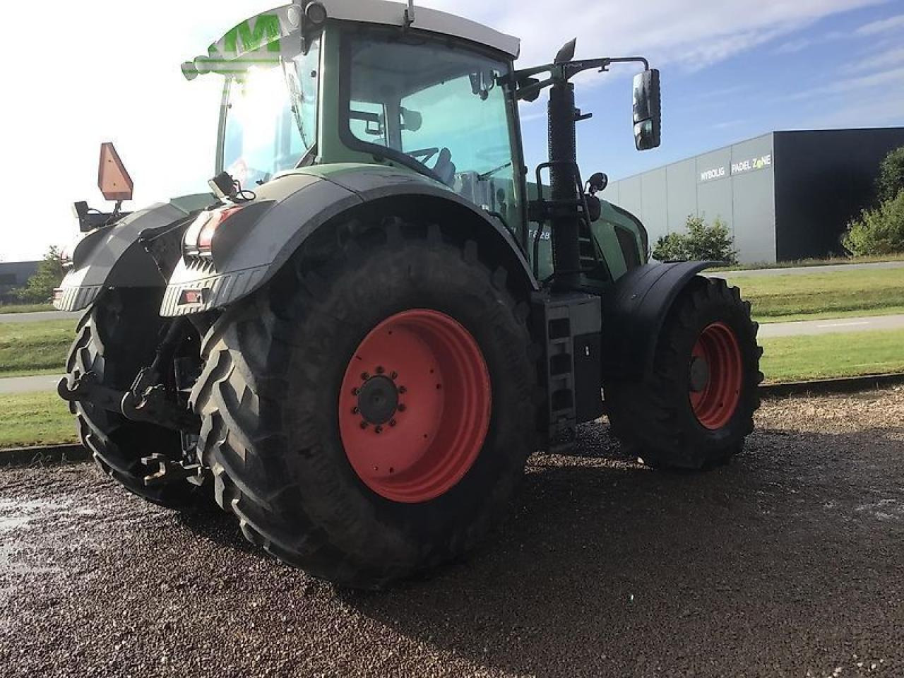Fendt 828 vario scr - Traktor: slika 5 Fendt 828 vario scr - Traktor: slika 5