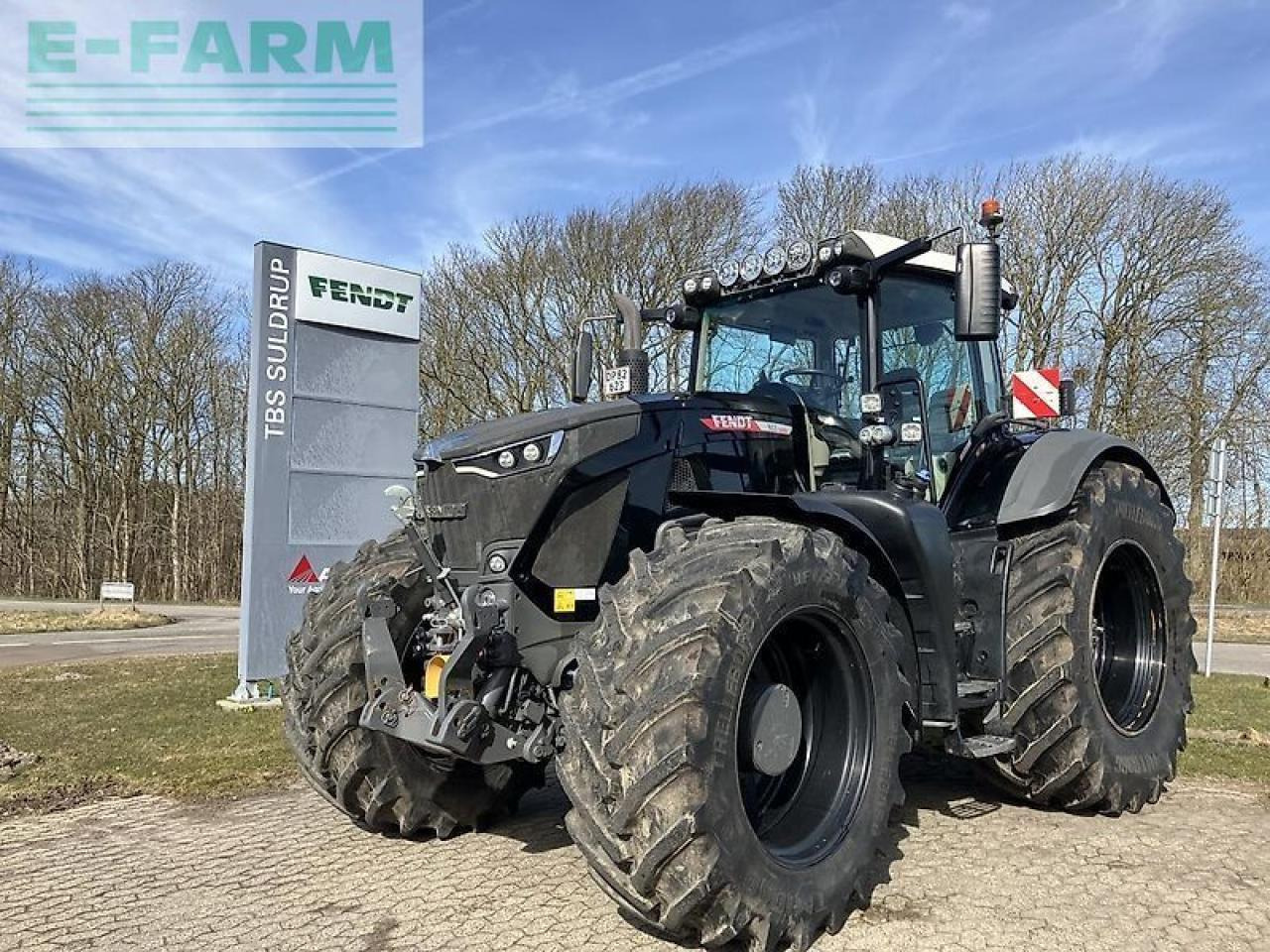 Fendt 933 vario gen7 - Traktor: slika 1 Fendt 933 vario gen7 - Traktor: slika 1