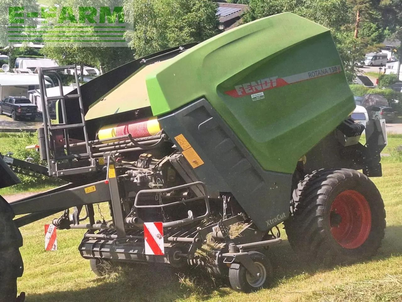 Fendt rotana 130 f - Balirka za kvadratne bale: slika 1 Fendt rotana 130 f - Balirka za kvadratne bale: slika 1