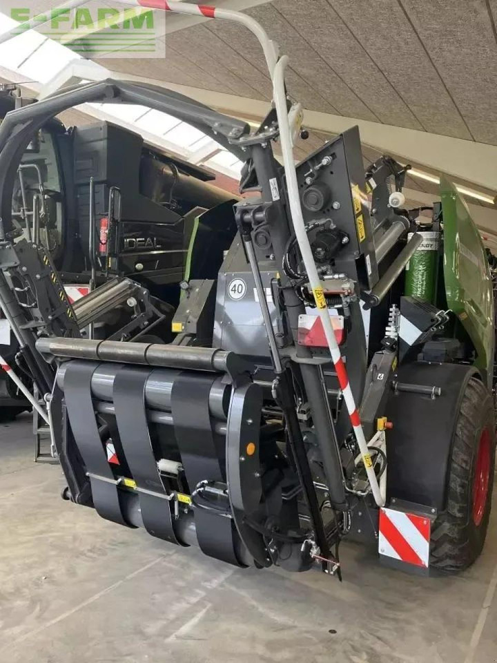 Fendt rotana 130f combi - Balirka za kvadratne bale: slika 2 Fendt rotana 130f combi - Balirka za kvadratne bale: slika 2