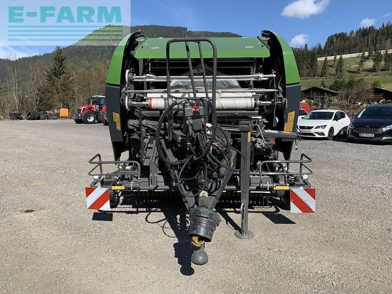 Fendt rundballenpresse rotana 130f combi - Balirka za kvadratne bale: slika 3 Fendt rundballenpresse rotana 130f combi - Balirka za kvadratne bale: slika 3