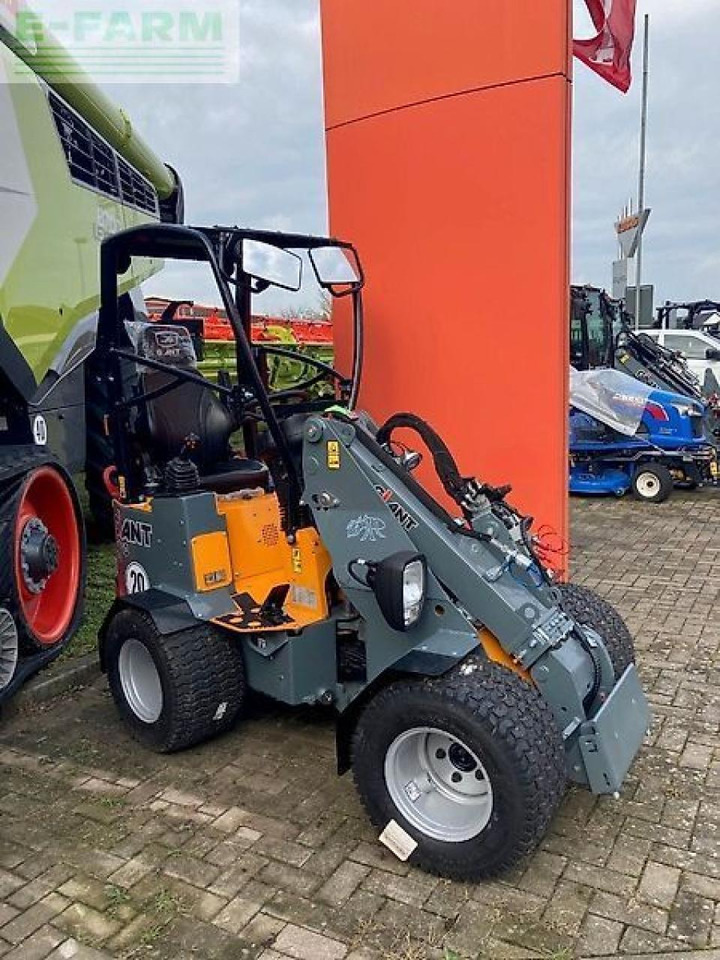 Giant g1200 teleskop radlader - Teleskopski viličar: slika 1 Giant g1200 teleskop radlader - Teleskopski viličar: slika 1