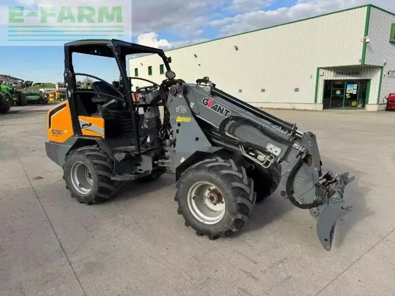 Giant g3500 - Kolesni nakladalec: slika 4 Giant g3500 - Kolesni nakladalec: slika 4