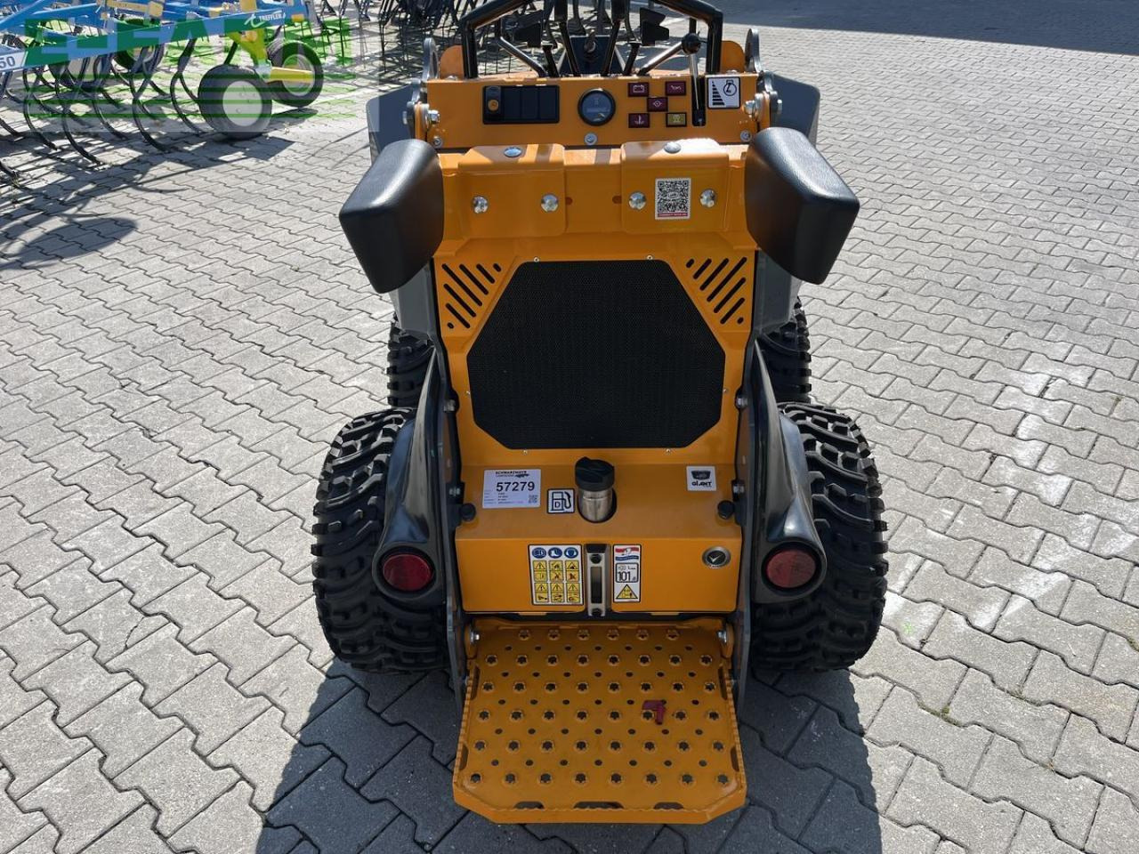 Giant sk 202d neuwertig inkl. schaufel & pg - Mini bager: slika 4 Giant sk 202d neuwertig inkl. schaufel & pg - Mini bager: slika 4