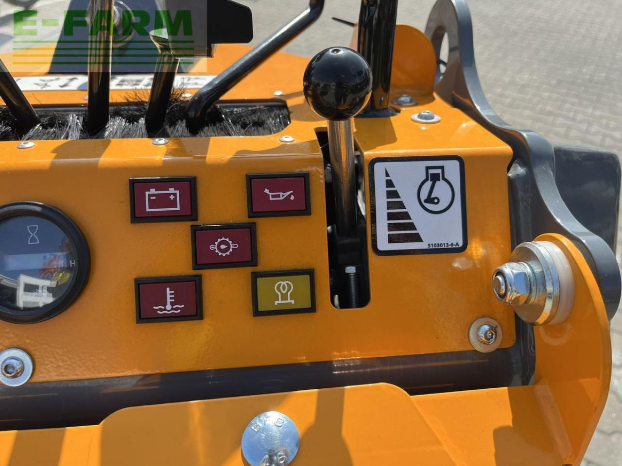 Giant sk 202d neuwertig inkl. schaufel & pg - Mini bager: slika 5 Giant sk 202d neuwertig inkl. schaufel & pg - Mini bager: slika 5