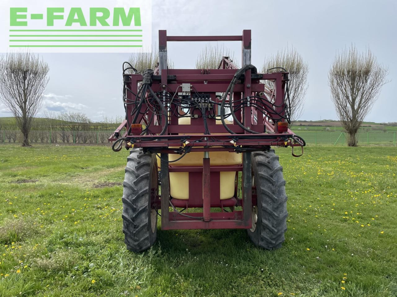 Hardi tz 2400 - Vlečna škropilnica: slika 4 Hardi tz 2400 - Vlečna škropilnica: slika 4