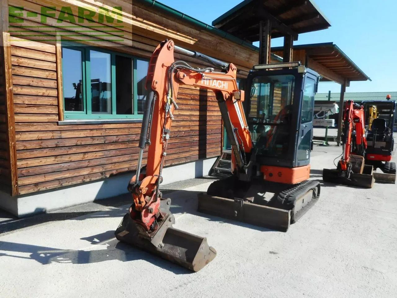 Hitachi zx26u-6 ( 2.740kg ) powertilt u. hydr. sw - Mini bager: slika 2 Hitachi zx26u-6 ( 2.740kg ) powertilt u. hydr. sw - Mini bager: slika 2