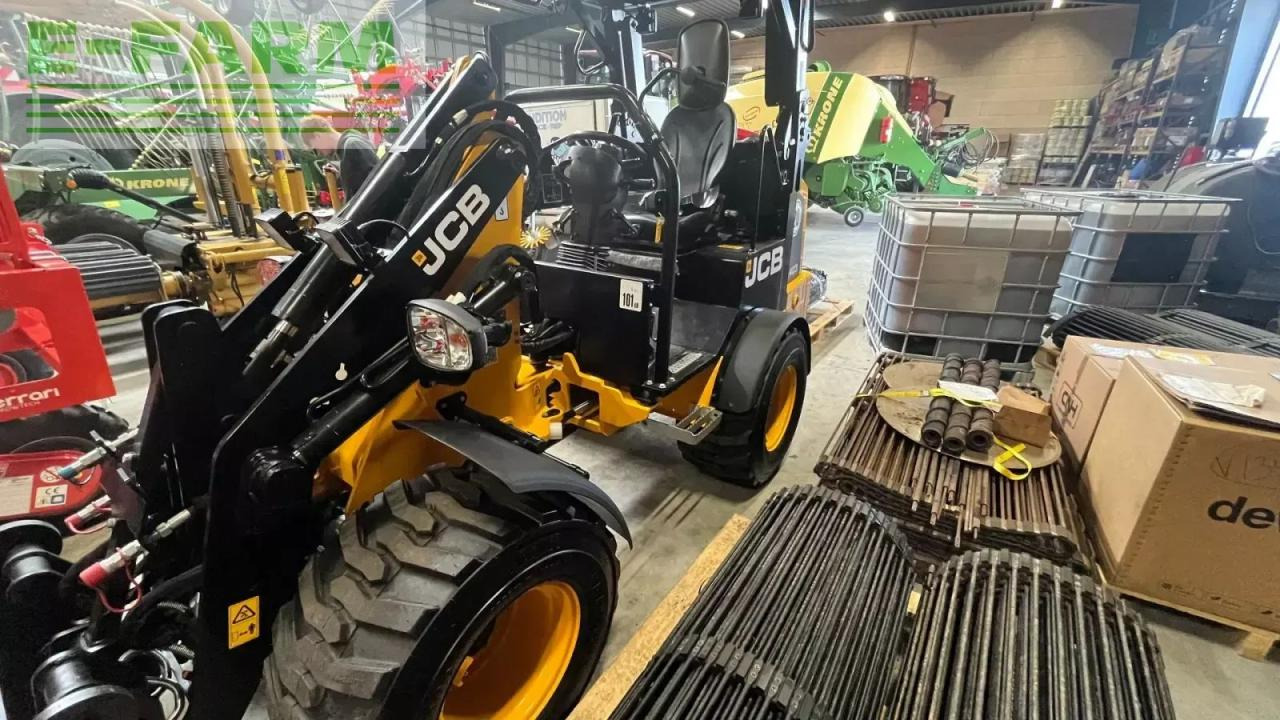 JCB 403 agri smart power - Mini bager: slika 5 JCB 403 agri smart power - Mini bager: slika 5