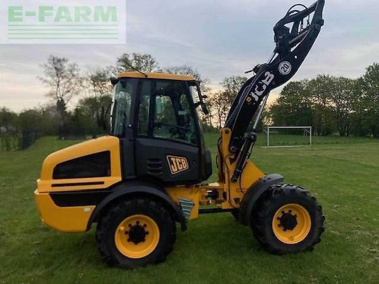 JCB 409 - Mini bager: slika 4 JCB 409 - Mini bager: slika 4