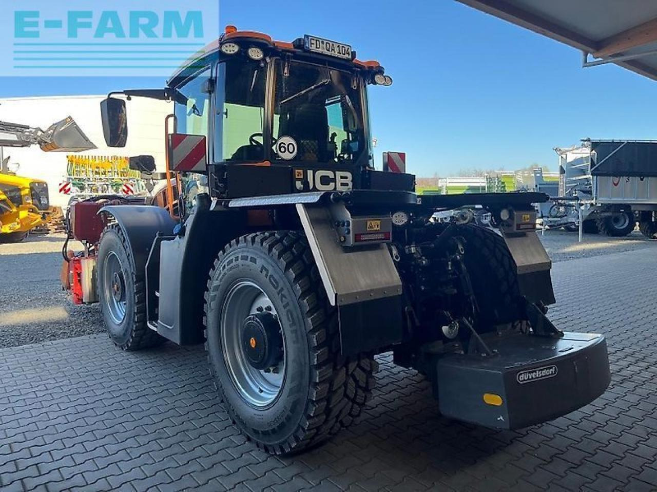 JCB 4220 fastrac icon kommunal - Traktor: slika 4 JCB 4220 fastrac icon kommunal - Traktor: slika 4