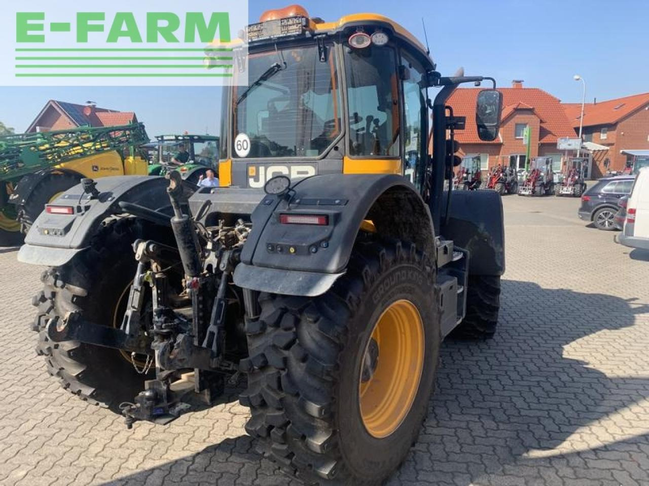 JCB 4220 fasttrac mit jd-autotrac vorbereitung + stoll - Traktor: slika 4 JCB 4220 fasttrac mit jd-autotrac vorbereitung + stoll - Traktor: slika 4