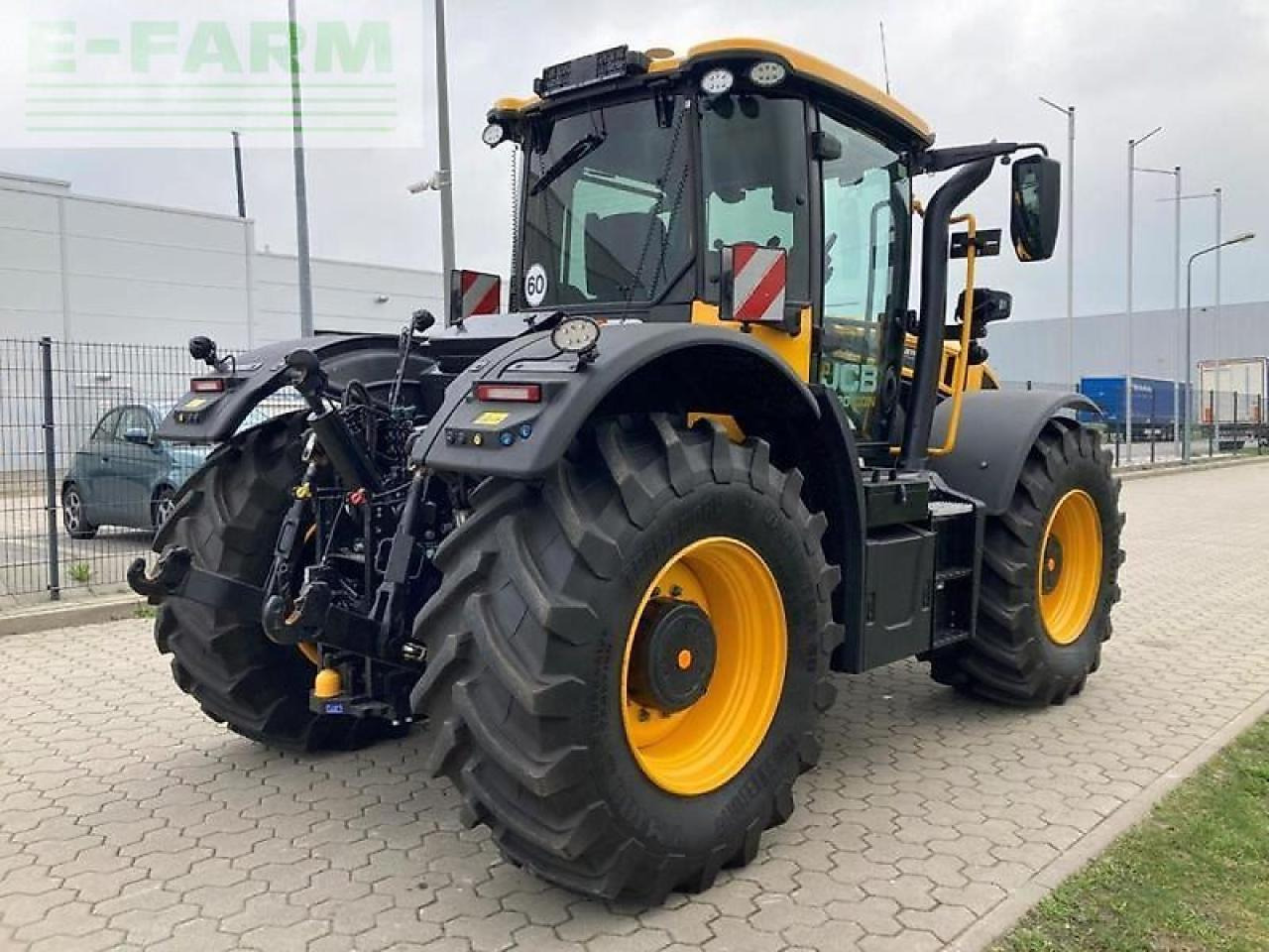 JCB 4220 icon garantieverlängerung - Traktor: slika 4 JCB 4220 icon garantieverlängerung - Traktor: slika 4
