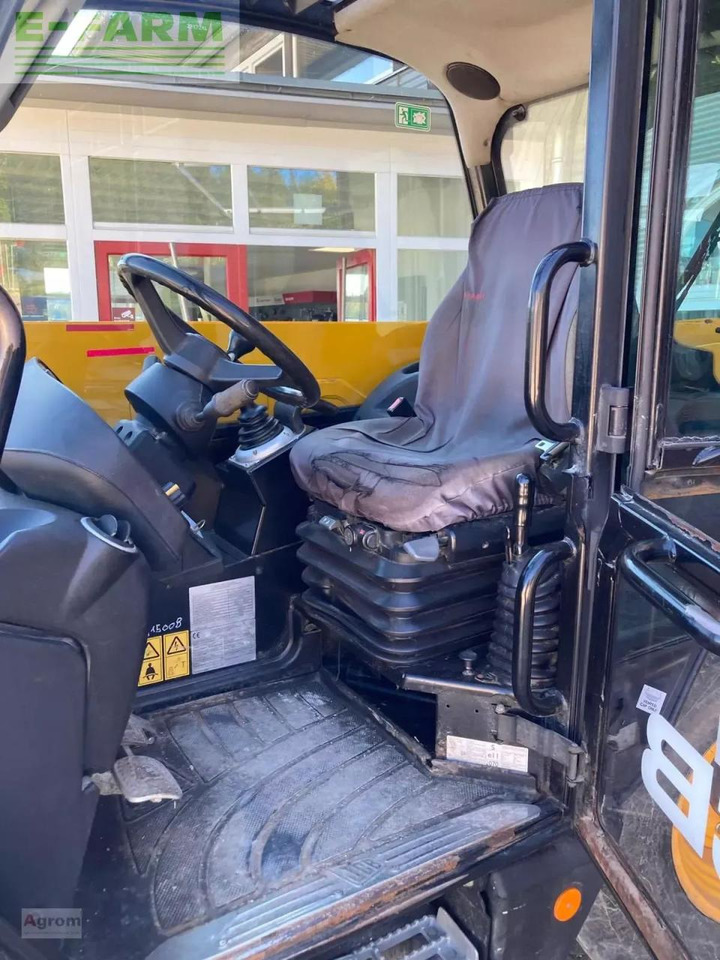 Teleskopski viličar JCB 541-70 agri plus: slika 16