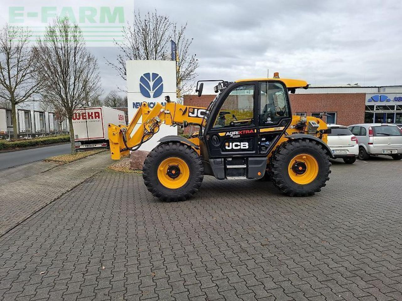 JCB 542-70 agri xtra - dualtev vt - Mini bager: slika 1 JCB 542-70 agri xtra - dualtev vt - Mini bager: slika 1