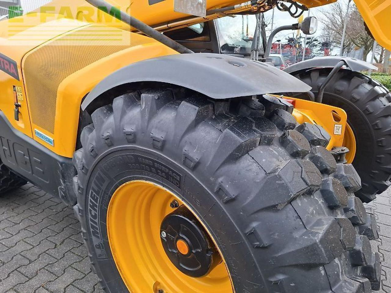 JCB 542-70 agri xtra - dualtev vt - Mini bager: slika 5 JCB 542-70 agri xtra - dualtev vt - Mini bager: slika 5