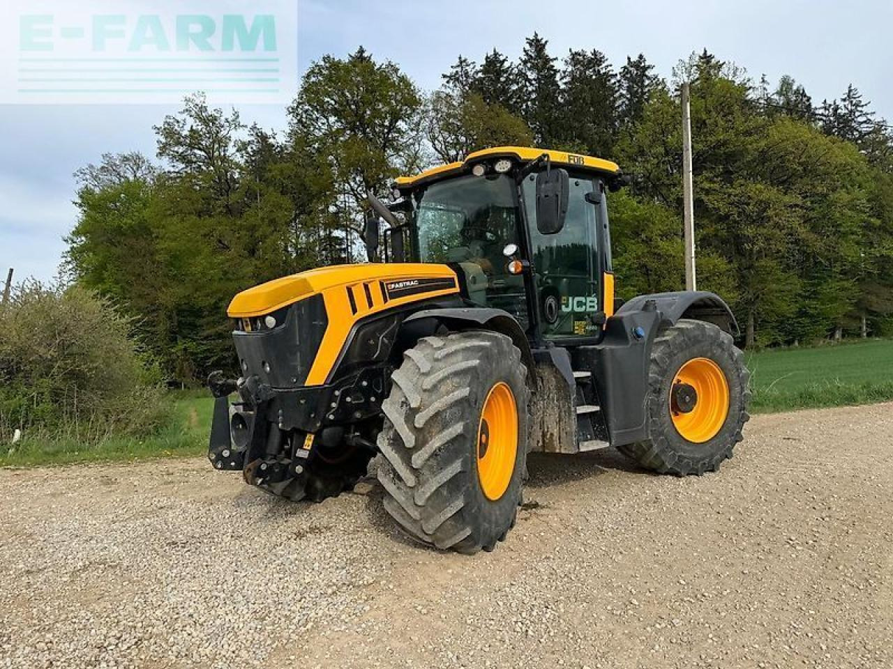 JCB fastrac 4220 - Traktor: slika 1 JCB fastrac 4220 - Traktor: slika 1