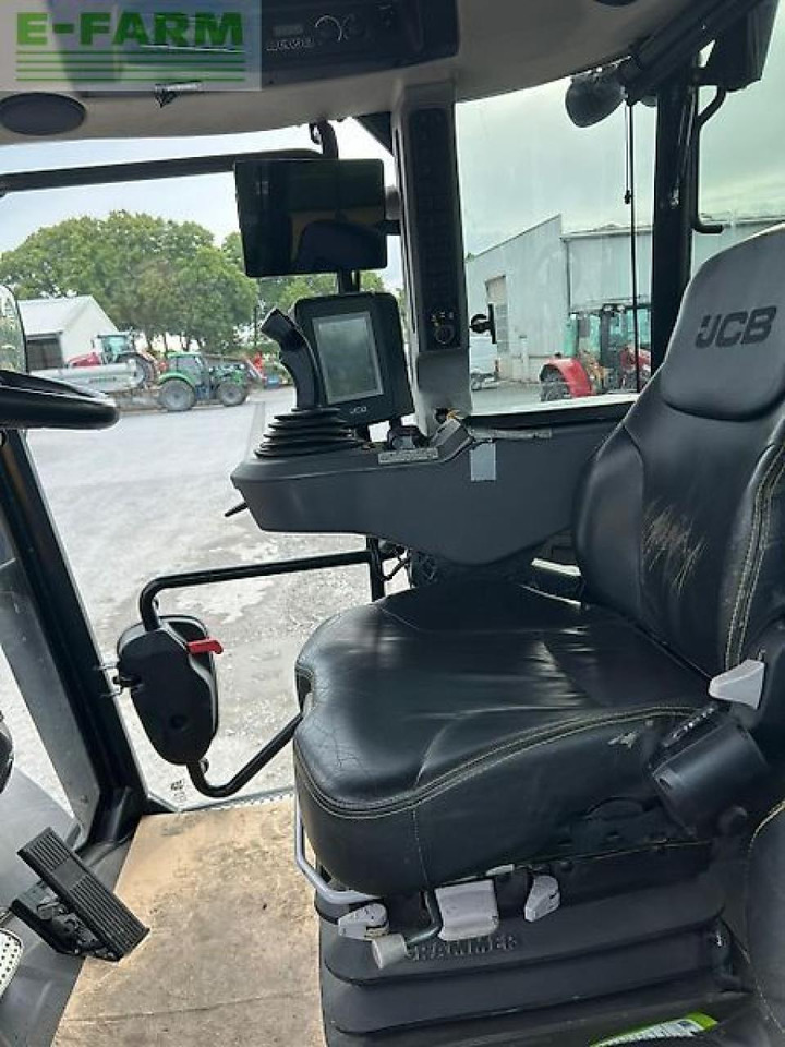 Traktor JCB fastrac 4220: slika 6