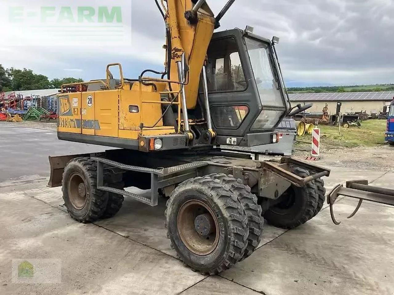 JCB js 130 w - Bager na kolesih: slika 5 JCB js 130 w - Bager na kolesih: slika 5