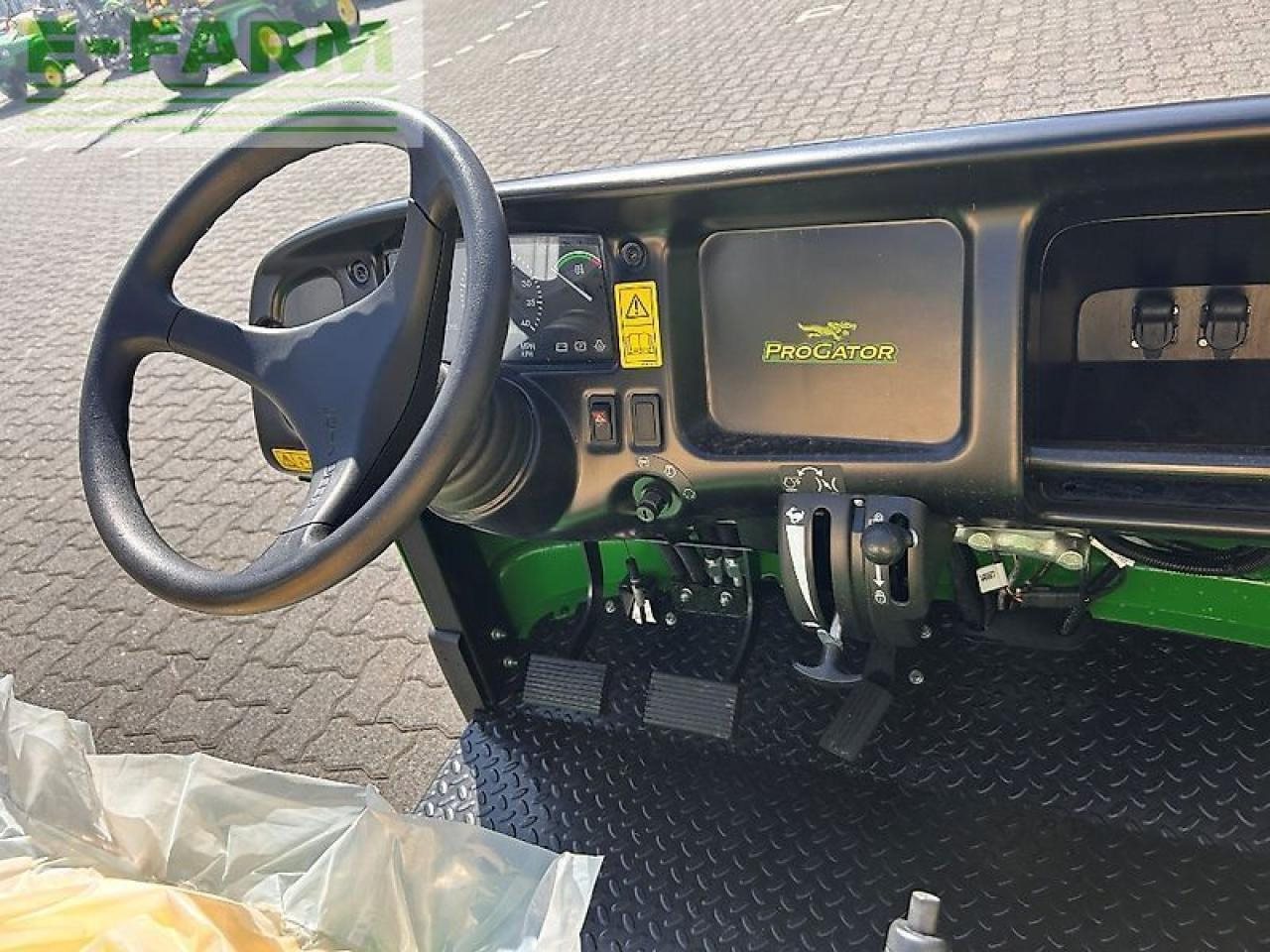 John Deere 2030a - Traktor: slika 5 John Deere 2030a - Traktor: slika 5