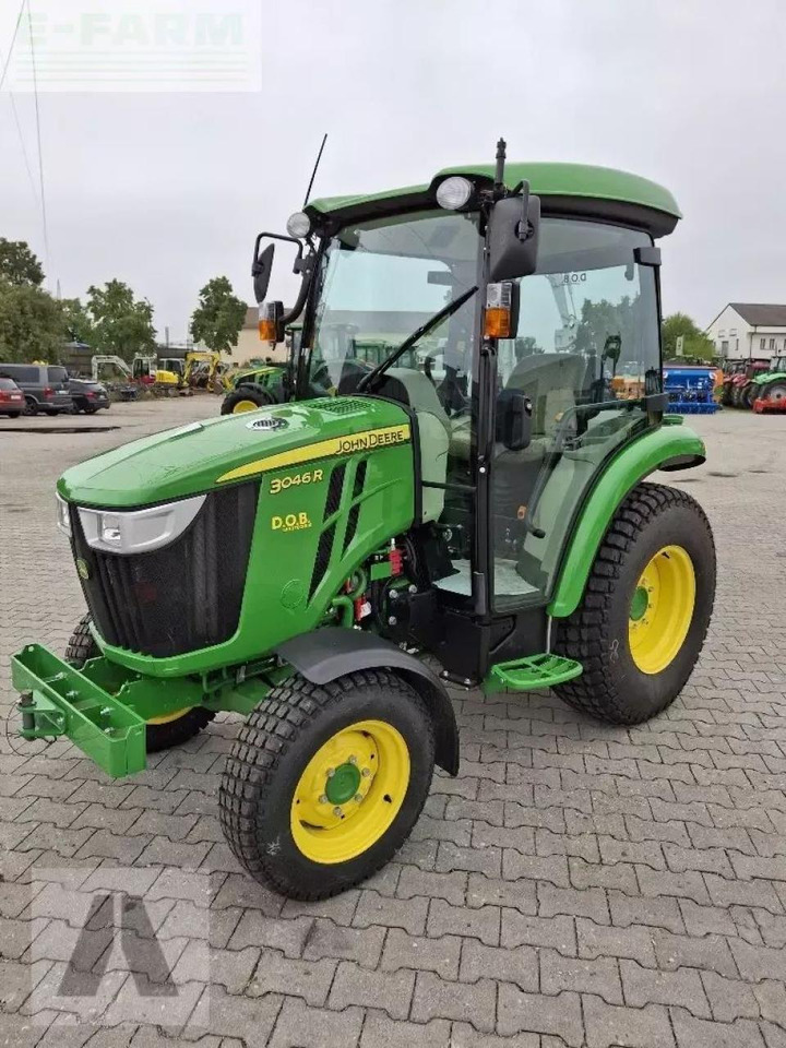 John Deere 3046r - Traktor: slika 1 John Deere 3046r - Traktor: slika 1