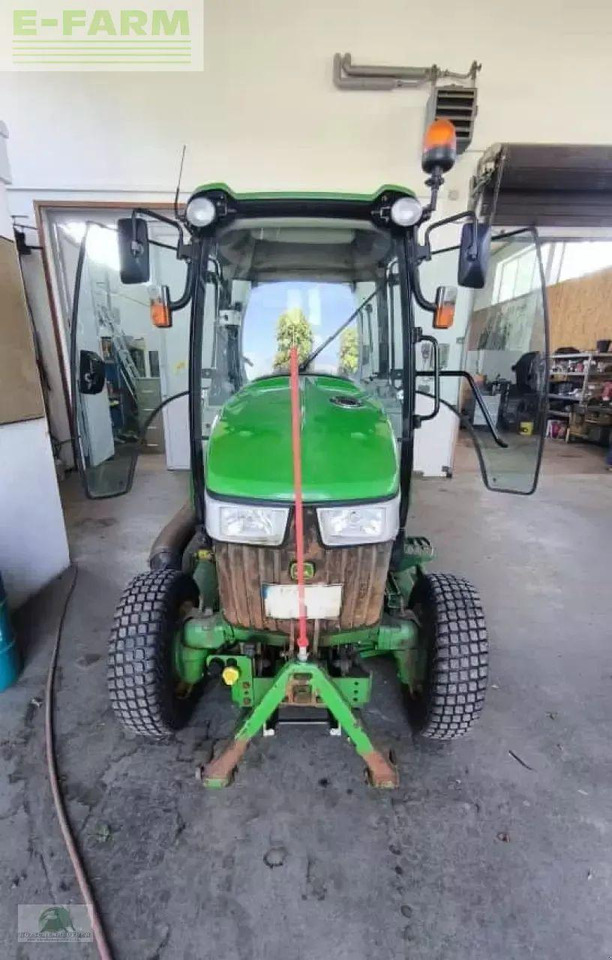 John Deere 3046r - Traktor: slika 2 John Deere 3046r - Traktor: slika 2