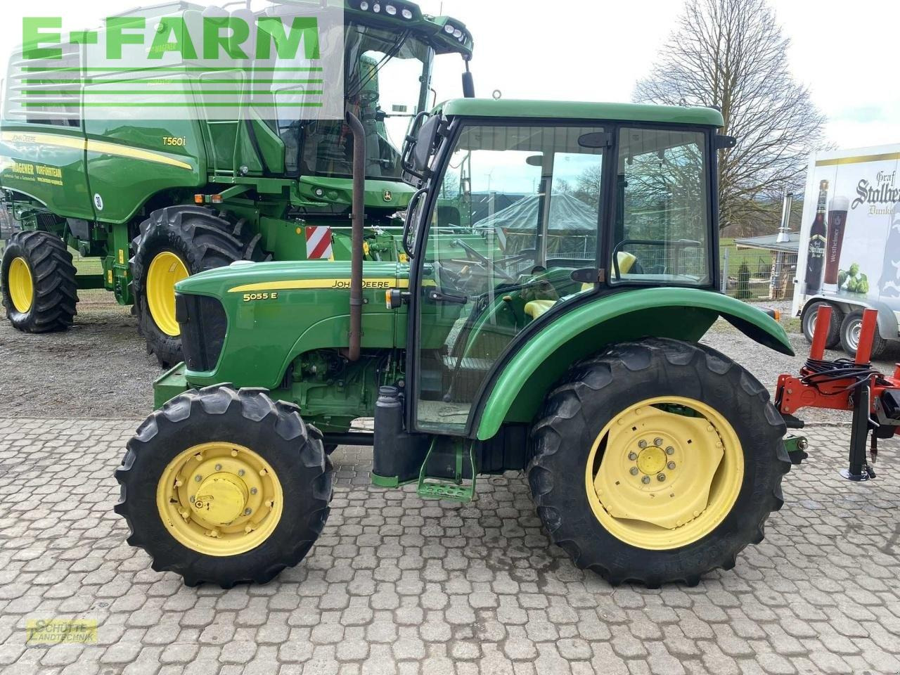 John Deere 5055e - Traktor: slika 4 John Deere 5055e - Traktor: slika 4