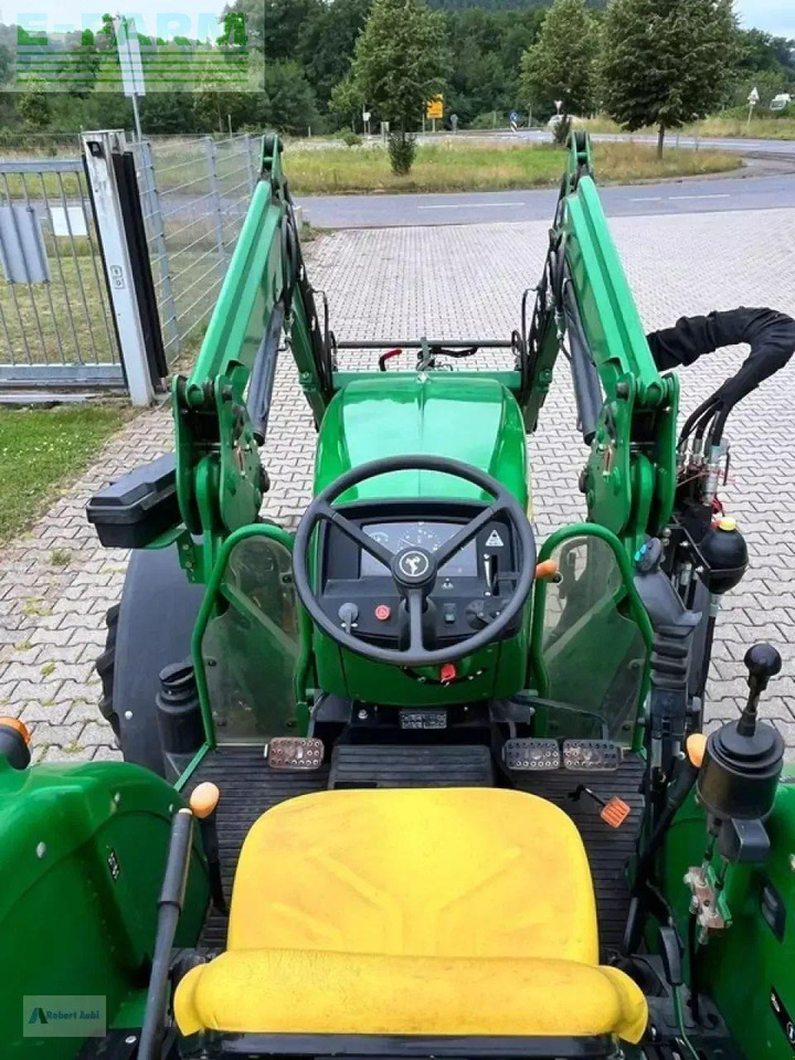 John Deere 5055e - Traktor: slika 4 John Deere 5055e - Traktor: slika 4