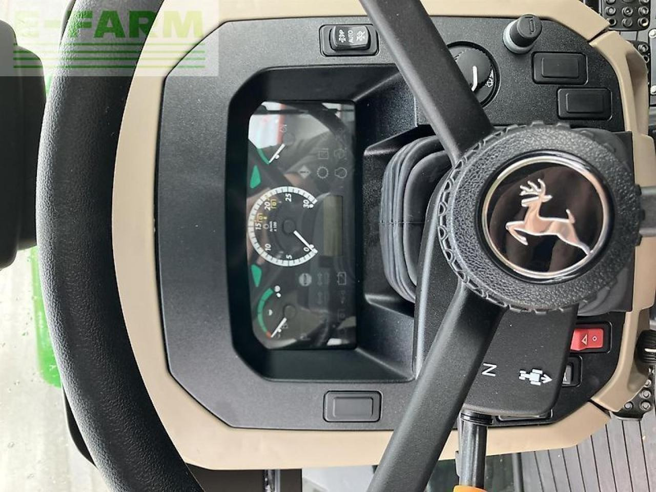 John Deere 5058e - Traktor: slika 4 John Deere 5058e - Traktor: slika 4