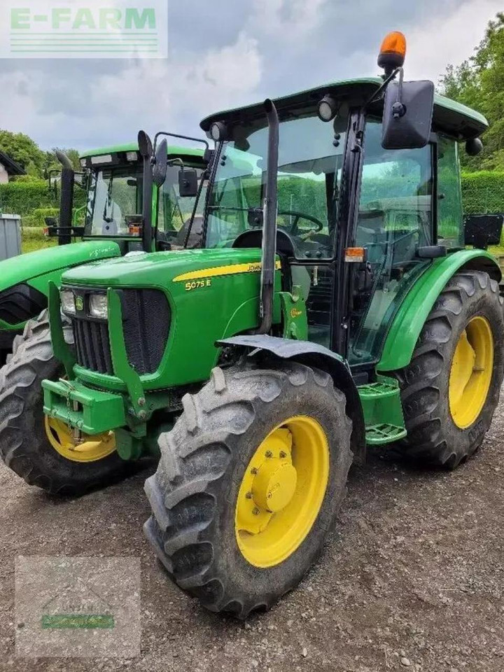 John Deere 5075 e - Traktor: slika 1 John Deere 5075 e - Traktor: slika 1