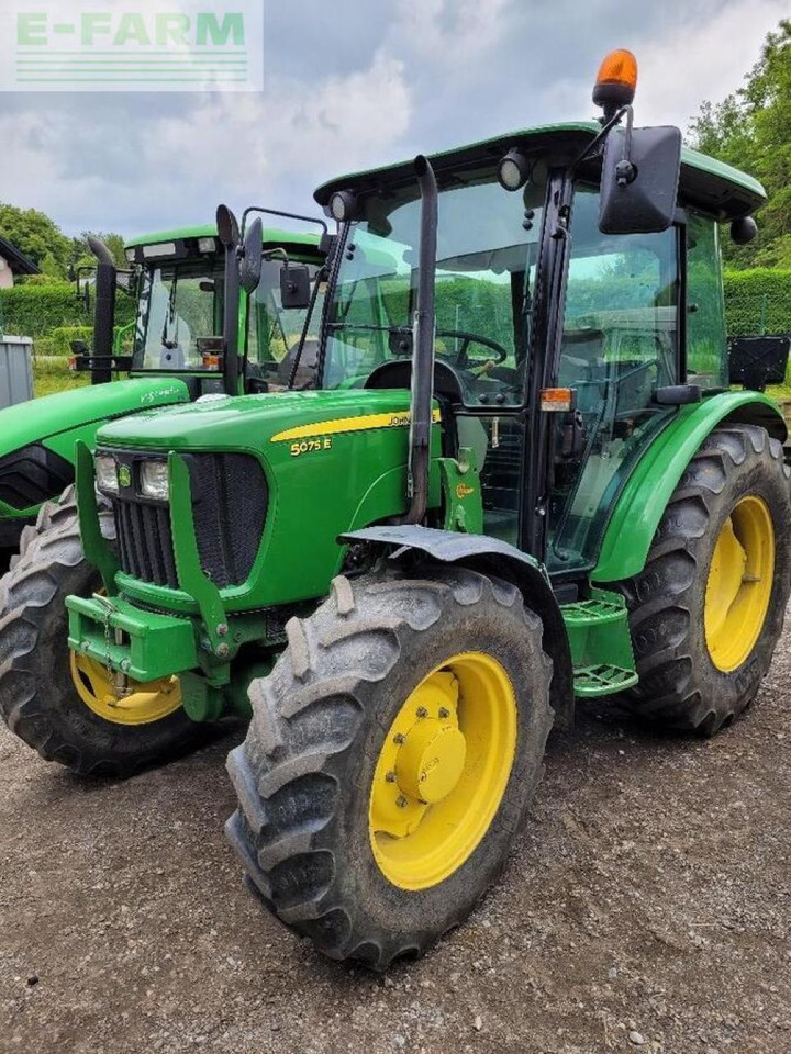 John Deere 5075 e - Traktor: slika 1 John Deere 5075 e - Traktor: slika 1