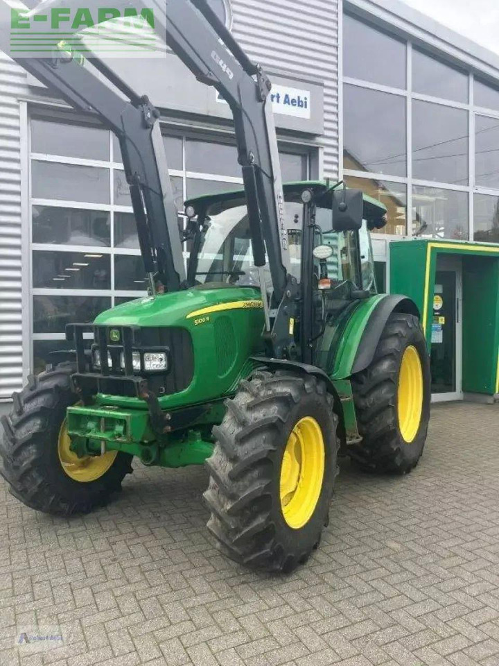 John Deere 5100r - Traktor: slika 2 John Deere 5100r - Traktor: slika 2