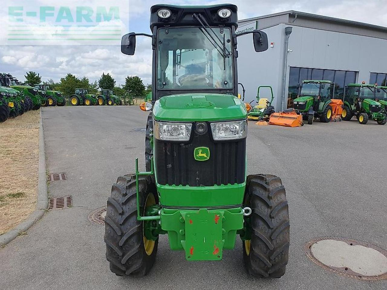 John Deere 5105gn stufe v - Traktor: slika 3 John Deere 5105gn stufe v - Traktor: slika 3