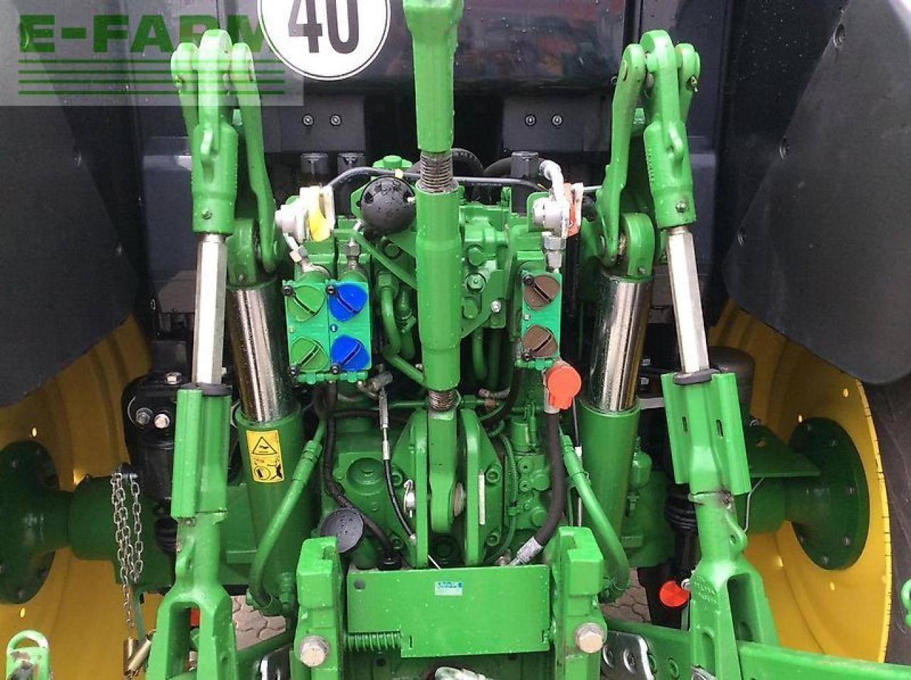 John Deere 6100 m - Traktor: slika 5 John Deere 6100 m - Traktor: slika 5