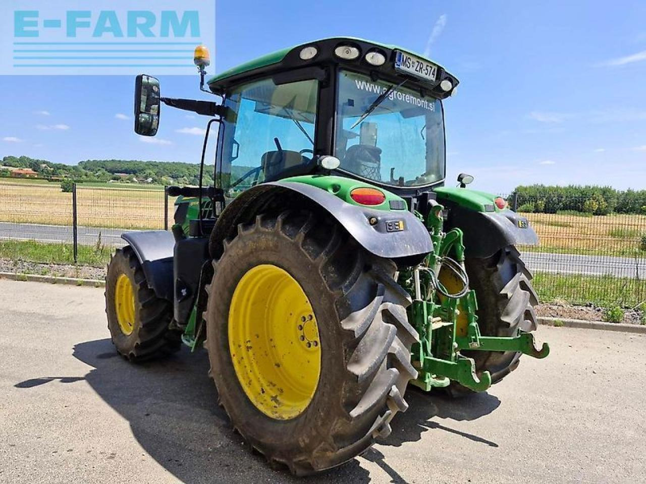 John Deere 6110r - Traktor: slika 4 John Deere 6110r - Traktor: slika 4